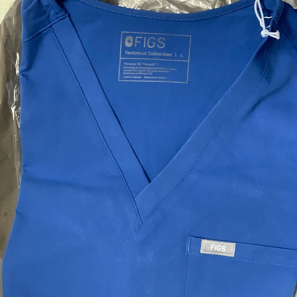 FIGS DENIM SCRUB TOP #SMALL SIZE #ONE POCKET TOP